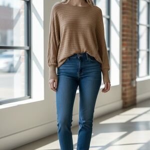 Cyrus Tan Women's Skinny Top